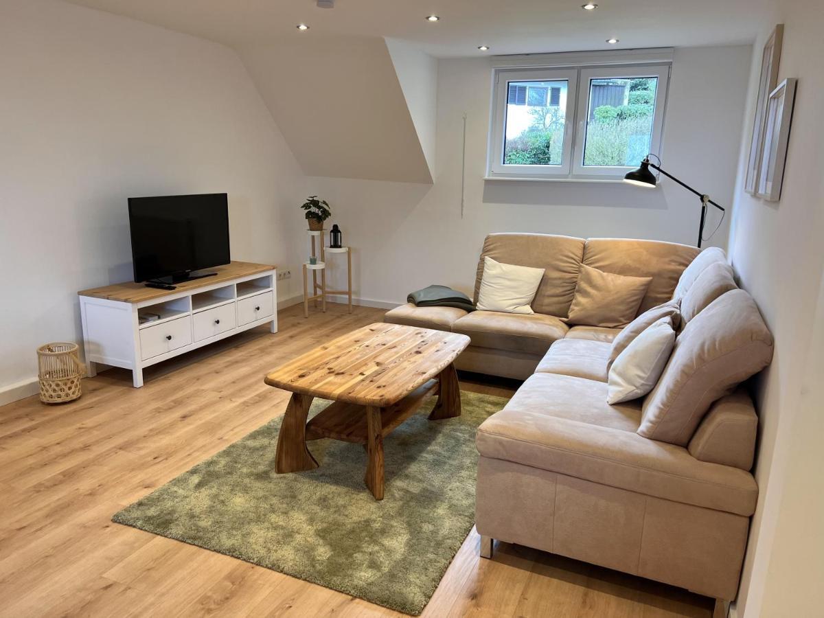 Gemuetliche, Ruhige Wohnung Kindsbach Luaran gambar